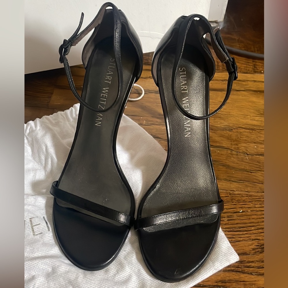 STUART WEITZMAN NUDISTSONG SANDAL - Black